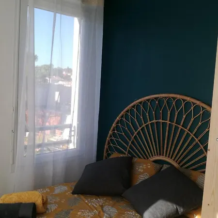 Studio Castelnau-Le-Lez Apartment *
